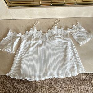 Womens Aqua white top